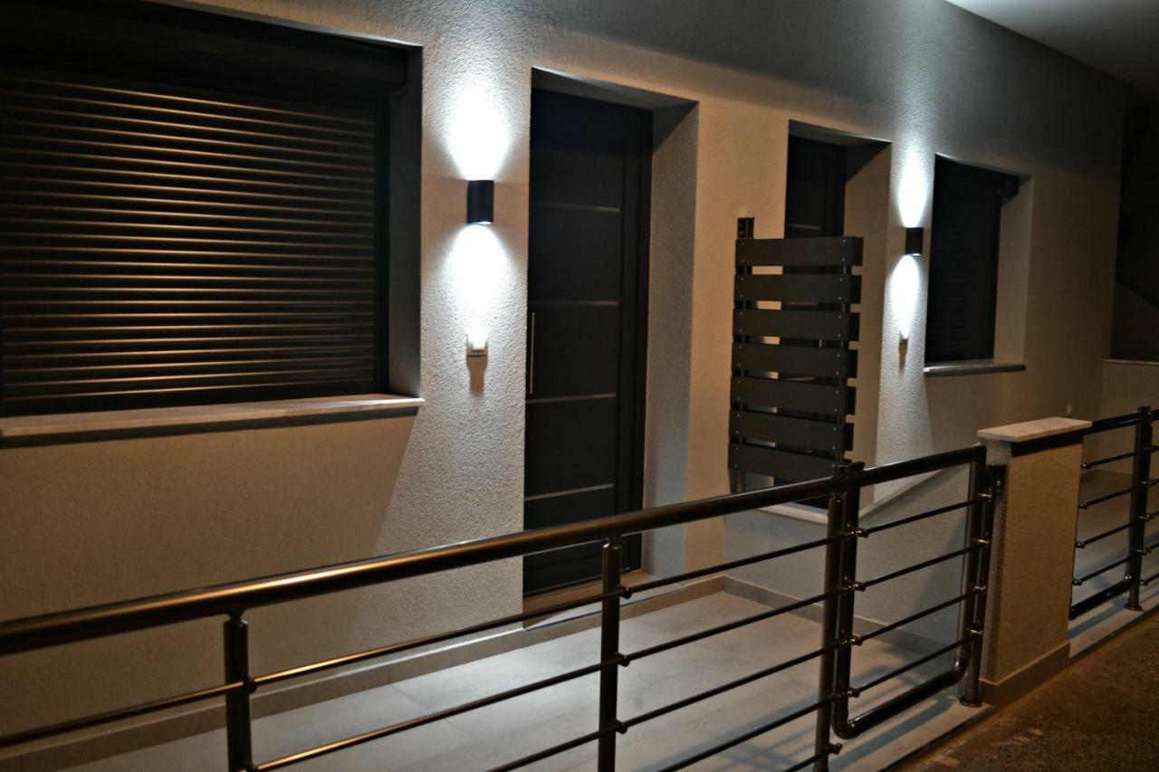 Savvas & Katerinas Appartments نيوس مارماراس المظهر الخارجي الصورة