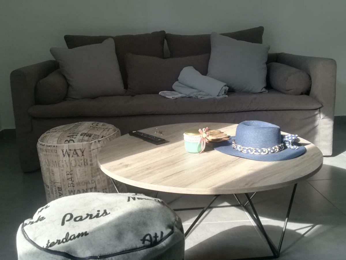 Savvas & Katerinas Appartments نيوس مارماراس المظهر الخارجي الصورة